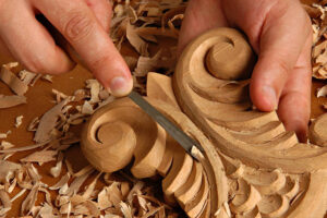 7-Must-Have-Skills-to-Master-the-Art-of-Wood-Carving-Near-Me